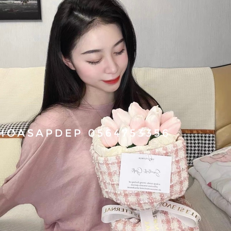 BÓ HOA TULIP CAO SU NON BỌC VẢI DẠ CAO CẤP