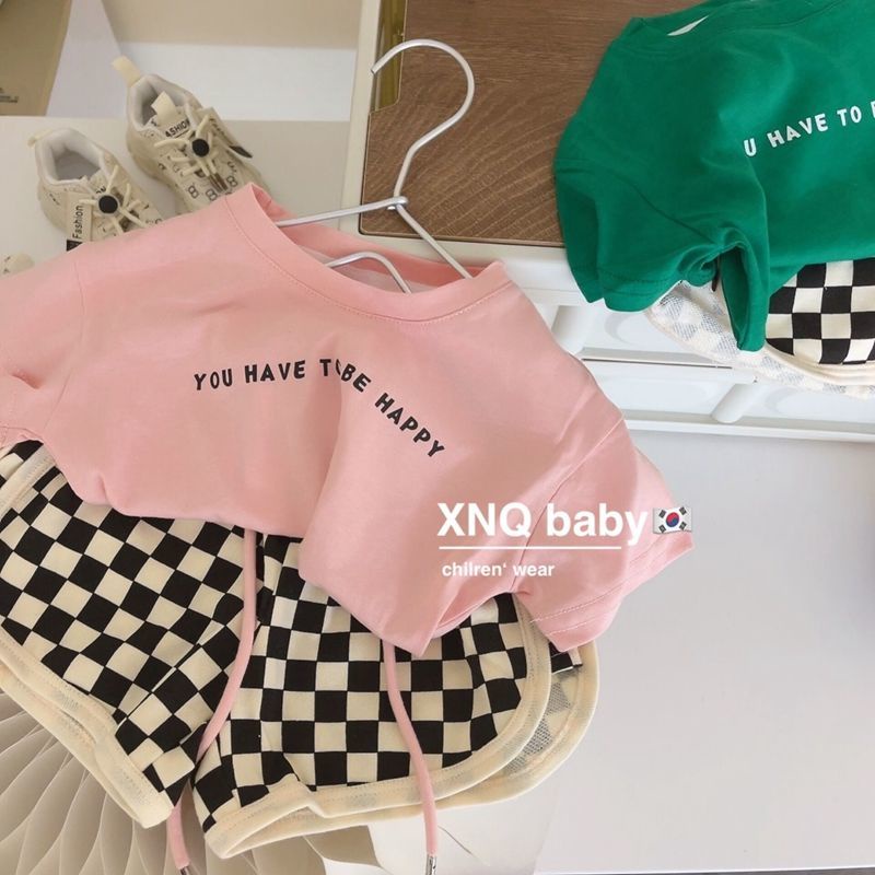 Set Áo Thun Ngắn Tay Form Rộng Và Quần Short Họa Tiết Ca Rô Thời Trang Dành Cho Nữ