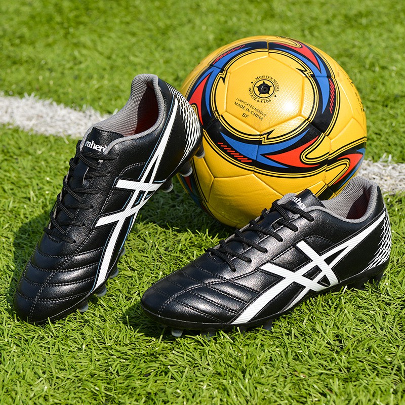 Giày đá bóng chuyên nghiệp cho thanh niên phù hợp với sân cỏ tự nhiên size 35- 45