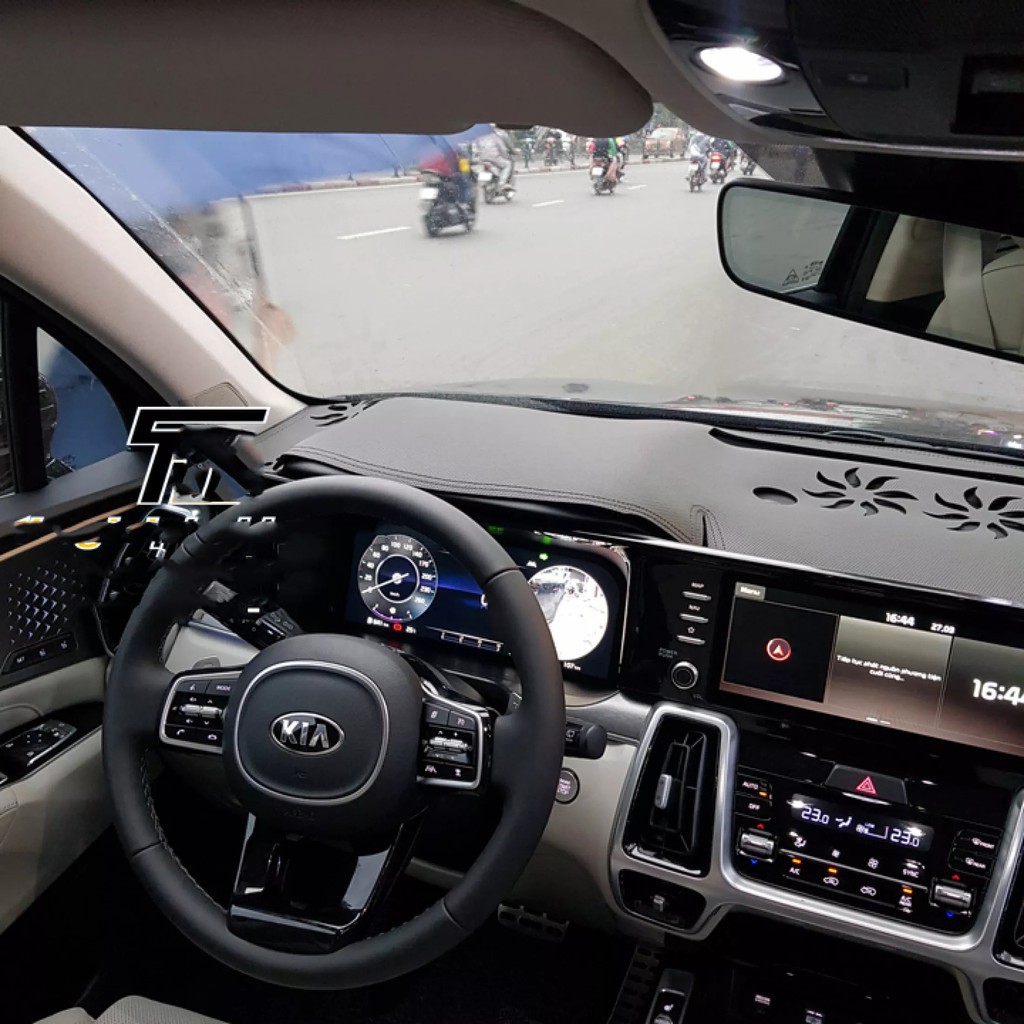 Thảm Taplo Da Carbon Kia Sorento 2021 Cao Cấp có chống trượt
