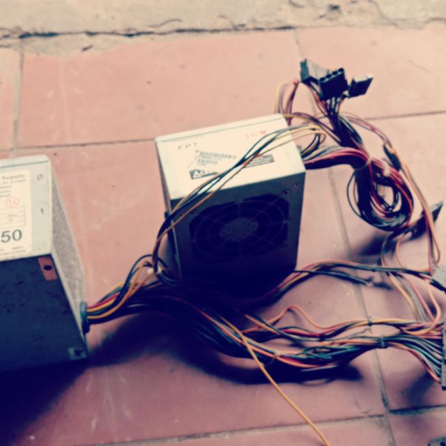 nguồn máy vi tính 550w cũ vẫn sử dụng
