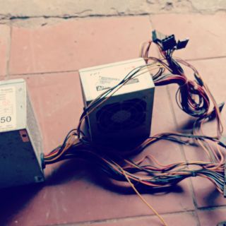 nguồn máy vi tính 550w cũ vẫn sử dụng