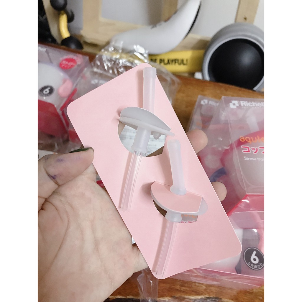 Cốc tập uống 3 giai đoạn Richell Nhật