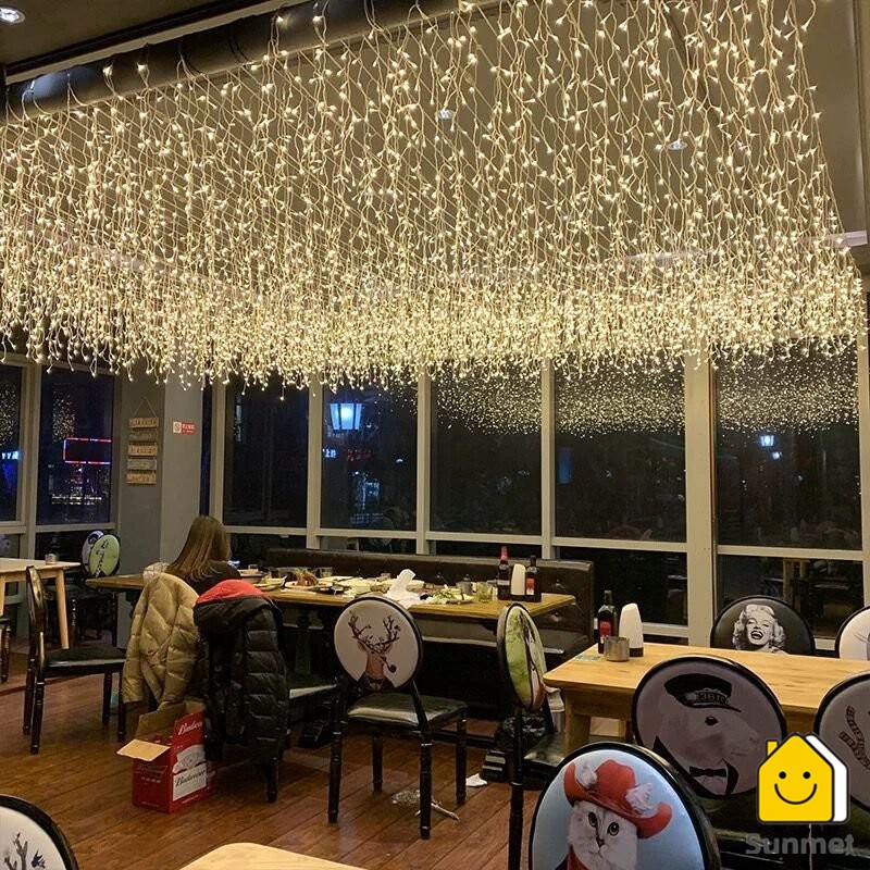 Đèn LED nháy 4x0.6 mành thả trang trí hình thác nước dùng trang trí ngoài trời, sân vườn , trong dịp lễ