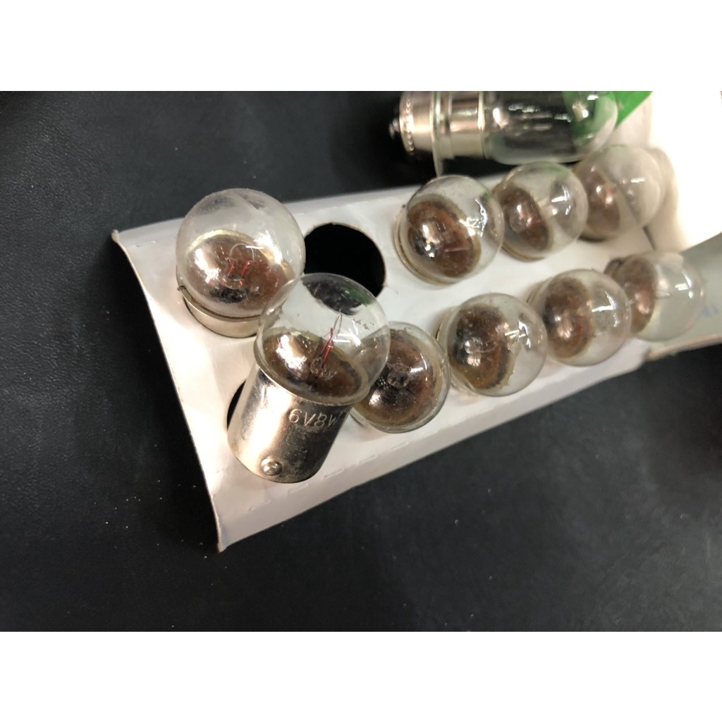 01 Bóng đèn xinhan 6V cho xe honda 67- cub dùng điện má vít 6v