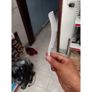 [CHÍNH HÃNG] Lược cong cắt them from