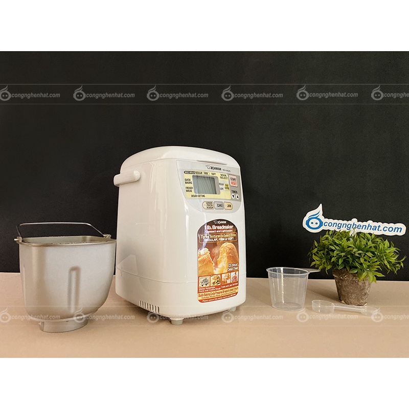 Máy làm bánh mì Zojirushi BB-HAQ10-WZ - Hàng chính hãng - Mới 100% - Bảo hành 12 tháng