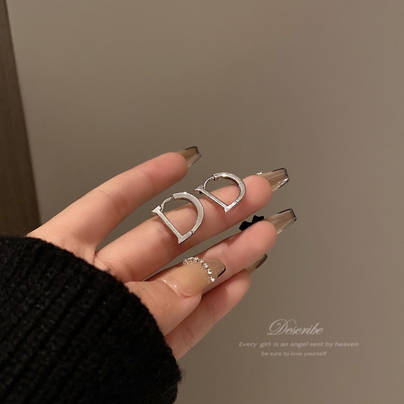 Khuyên Tai Hình Chữ D Thời Trang Cao Cấp Dành Cho Nữ 2022 F646