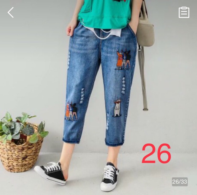 Quần bò lỡ thêu hoa | BigBuy360 - bigbuy360.vn