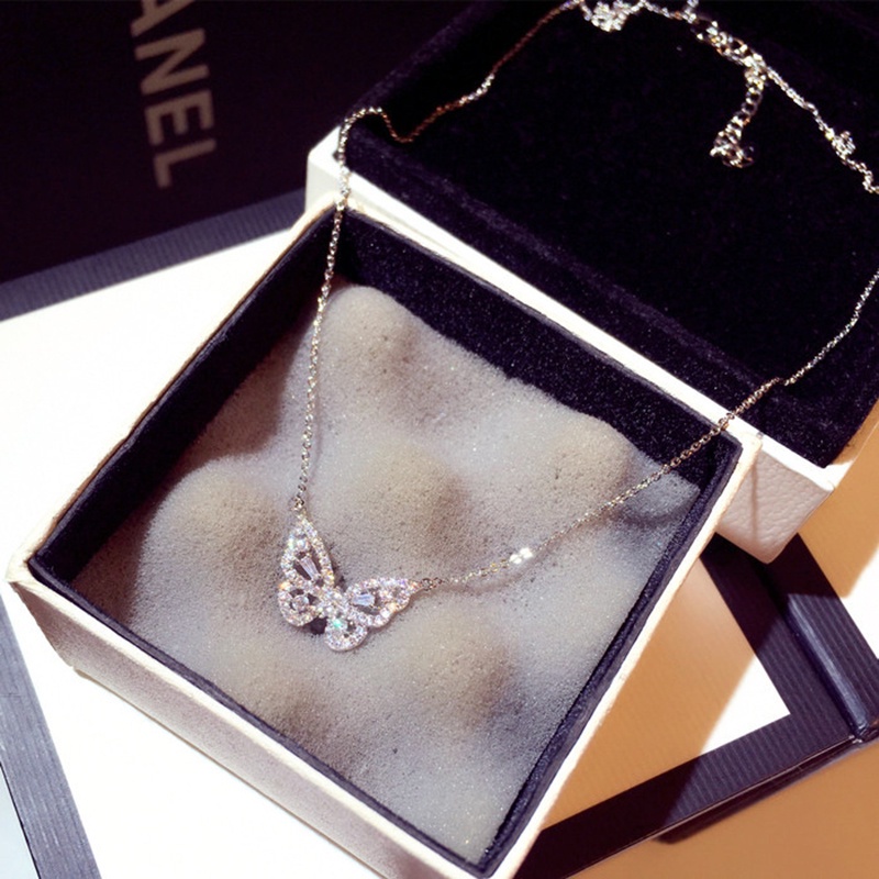 Vòng cổ Mặt Hình Bướm Đính Đá Zircon Thời Trang Cho Nữ