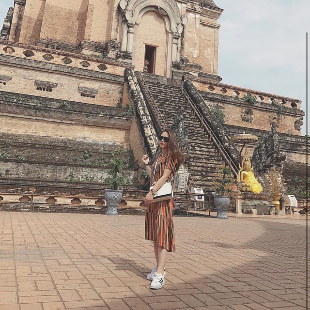 Váy zara kẻ
