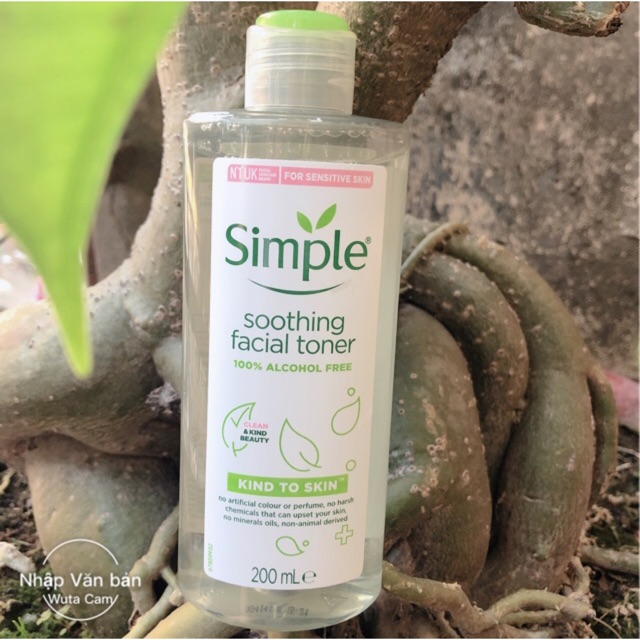 Nước hoa hồng Simple Kind to Skin soothing facial toner
