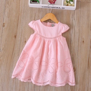 Váy thêu hồng vải thô boi