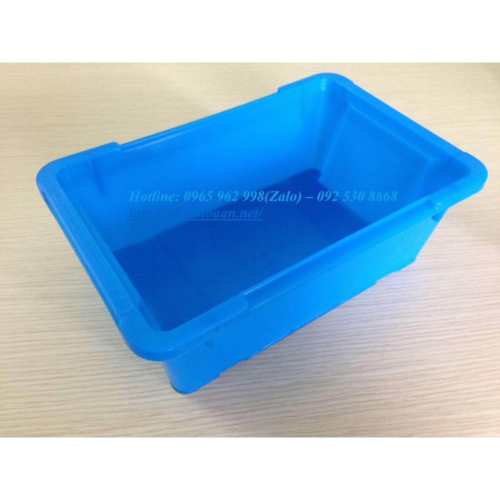 Thùng nhựa đặc A4 kích thước 235 x 150 x 80mm