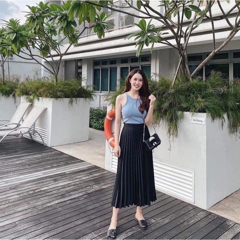 CHÂN VÁY XẾP LY STRA KÈM TÚI GIẤY