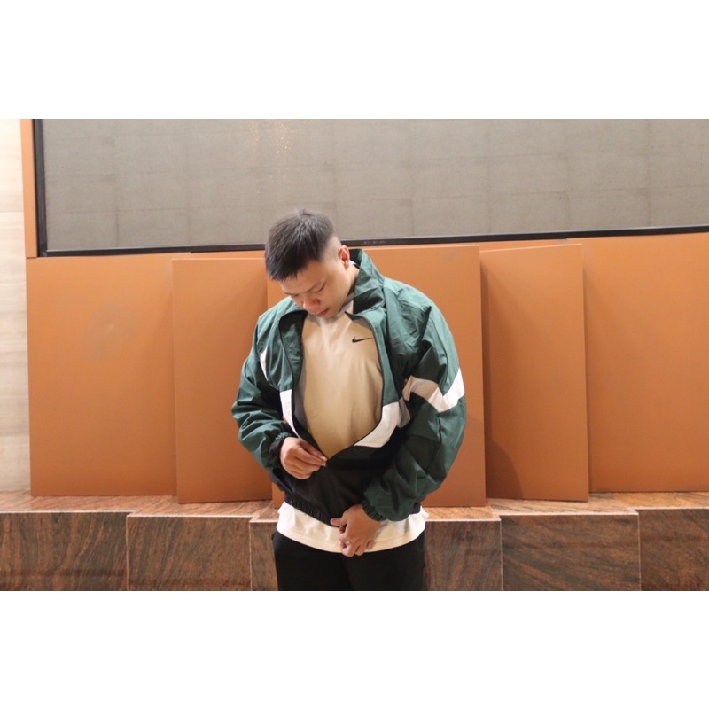 Áo Khoác Jacket Nike Swoosh Woven Vintage Nam Nữ Vải Dù 2 Lớp Cao Cấp LBsar