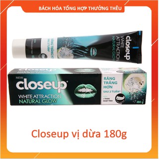 Kem đánh răng Closeup vị dừa hộp 180g