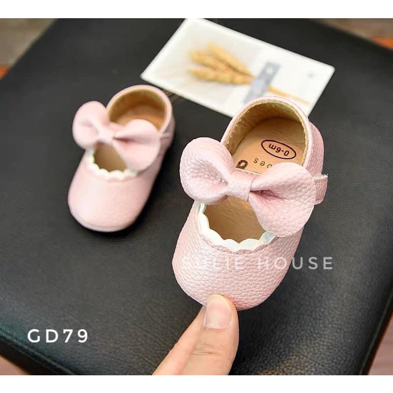 Giày tập đi bé gái đính nơ - GD79
