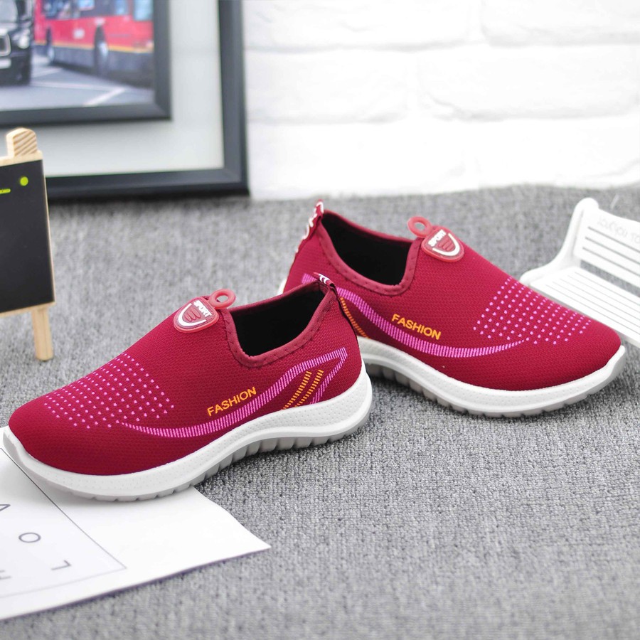 Giày thể thao năng động nam nữ giày chấm bi fashion giày đi chơi, giày tập gym, 2 màu đỏ tím G8 giày thể thao rẻ đẹp bền | BigBuy360 - bigbuy360.vn