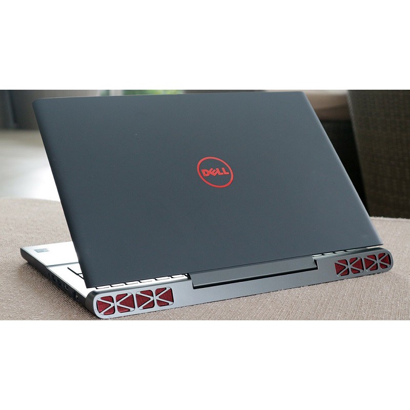 Laptop Dell inspiron 7566 I5 giá tốt