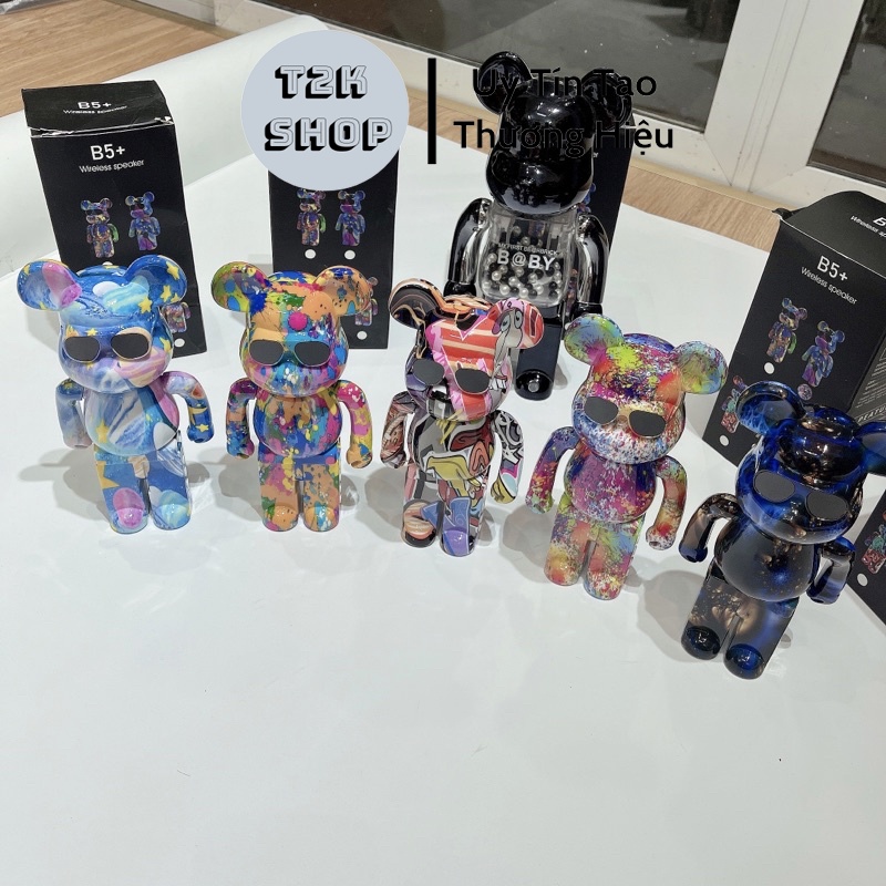 Loa Nghe Nhạc Bluetooth Gấu Bearbrick Mini Để Bàn Cầm Tay B5+ Âm Thanh Bass Cực Mạnh - T2K Shop