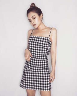 Đầm caro 2 dây