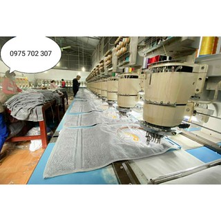 Khăn tắm xám ghi thêu logo khách sạn theo yêu cầu, khăn cotton hút nước tốt mềm mại