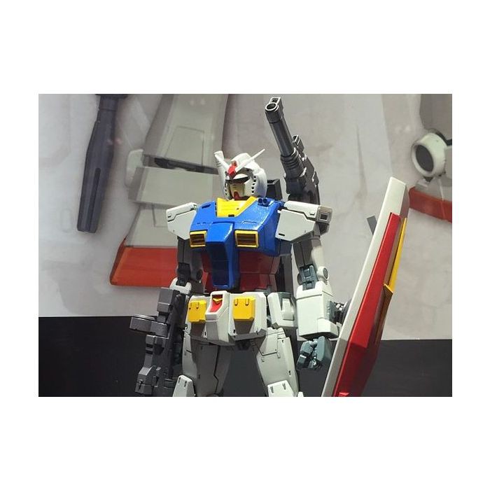 Mô hình lắp ráp gundam MG 1/100 RX-78-02  (The Origin Ver.)