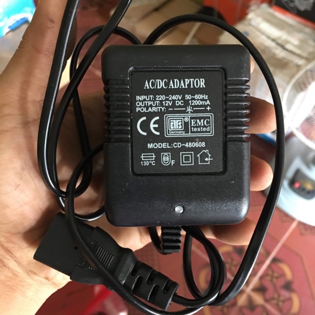 Sạc bình xịt điện