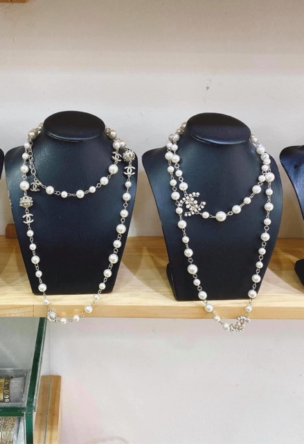 Cổ trưng dây chuyền da giá siu rẻ