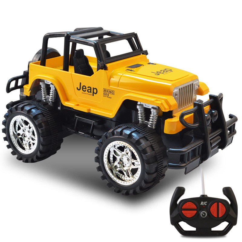 Xe Jeep Địa Hình điều khiển từ xa.