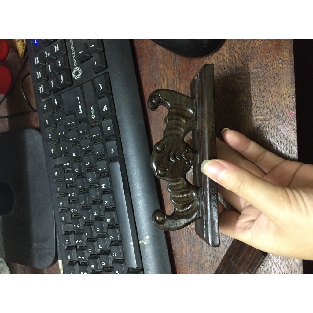 GÁC BÚT GỖ THƯ PHÁP