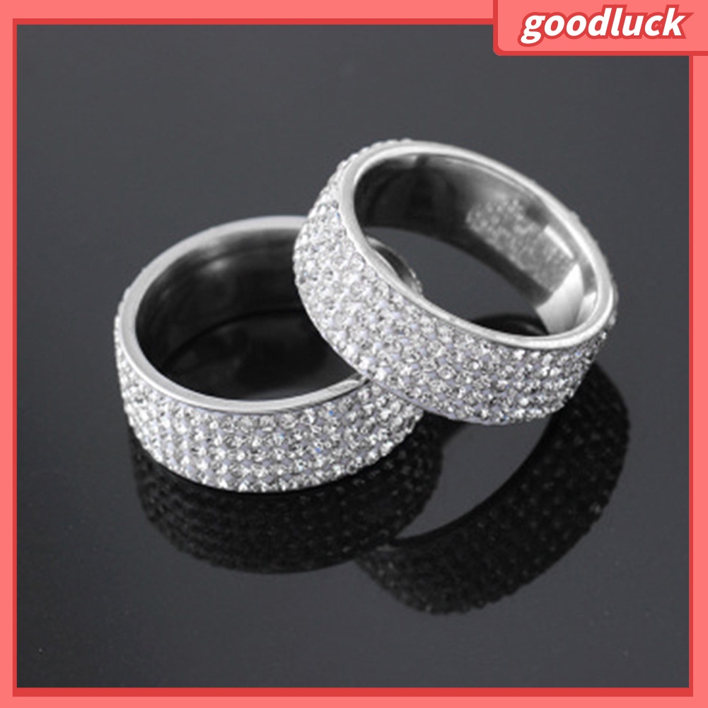 Nhẫn đính đá kiểu dáng sang trọng thanh lịch dành cho nữ