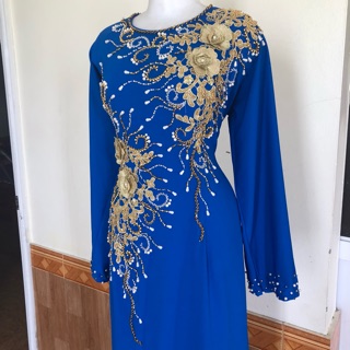 Áo dài bà sui giúp các bà các mẹ thêm xinh tươi lộng lẫy.