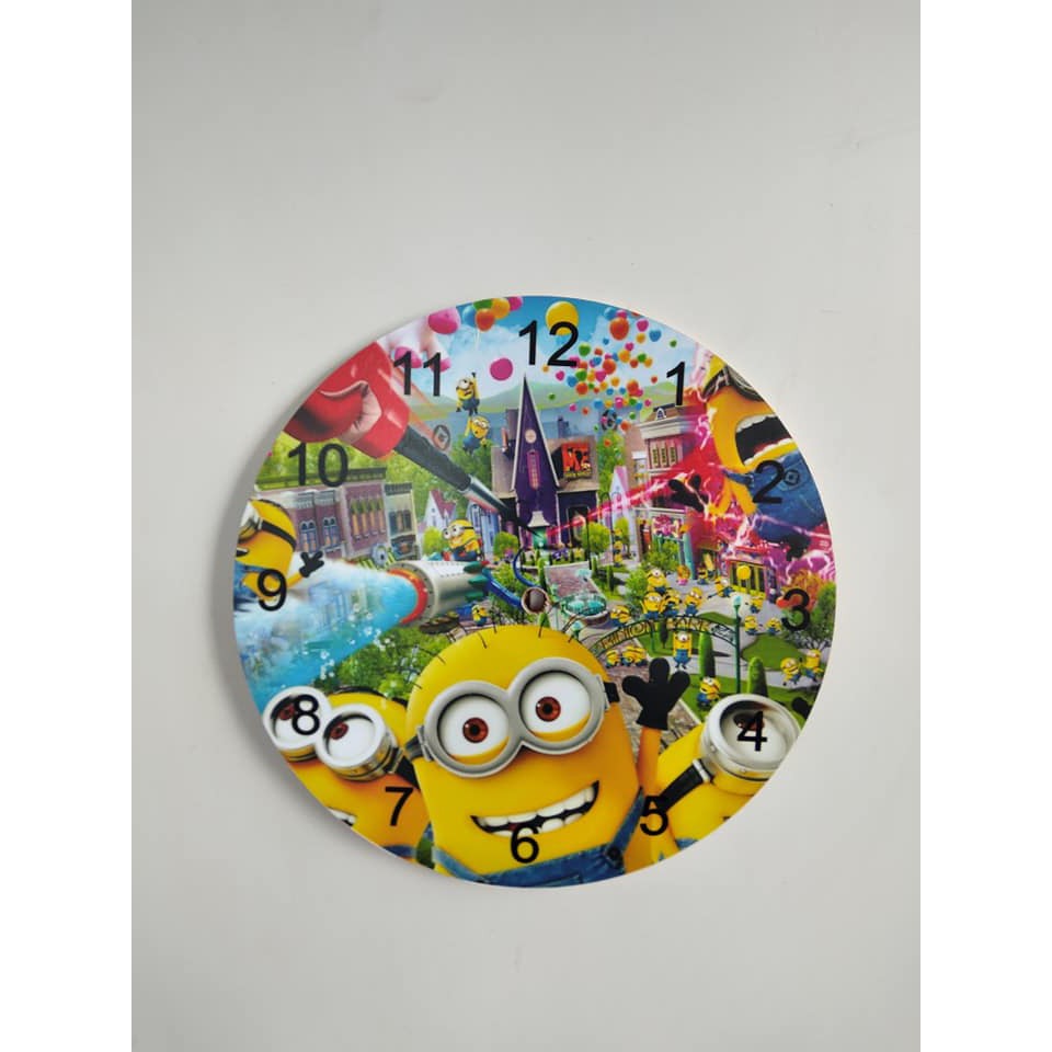 Đồng hồ treo tường hoạt hình Minion cho trẻ em