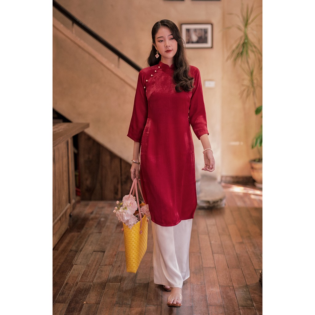 Sumire Store Áo dài Dáng xưa Yên Phương Đỏ