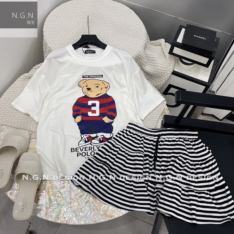 Sét áo phông gấu teddy + chân váy kẻ