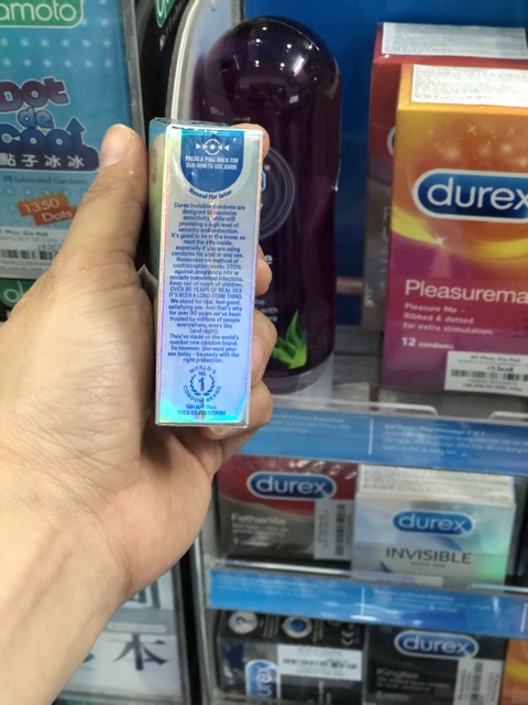 Bao cao su Durex Invisible siêu mỏng, giúp cảm giác yêu chân thực (Chính hãng)