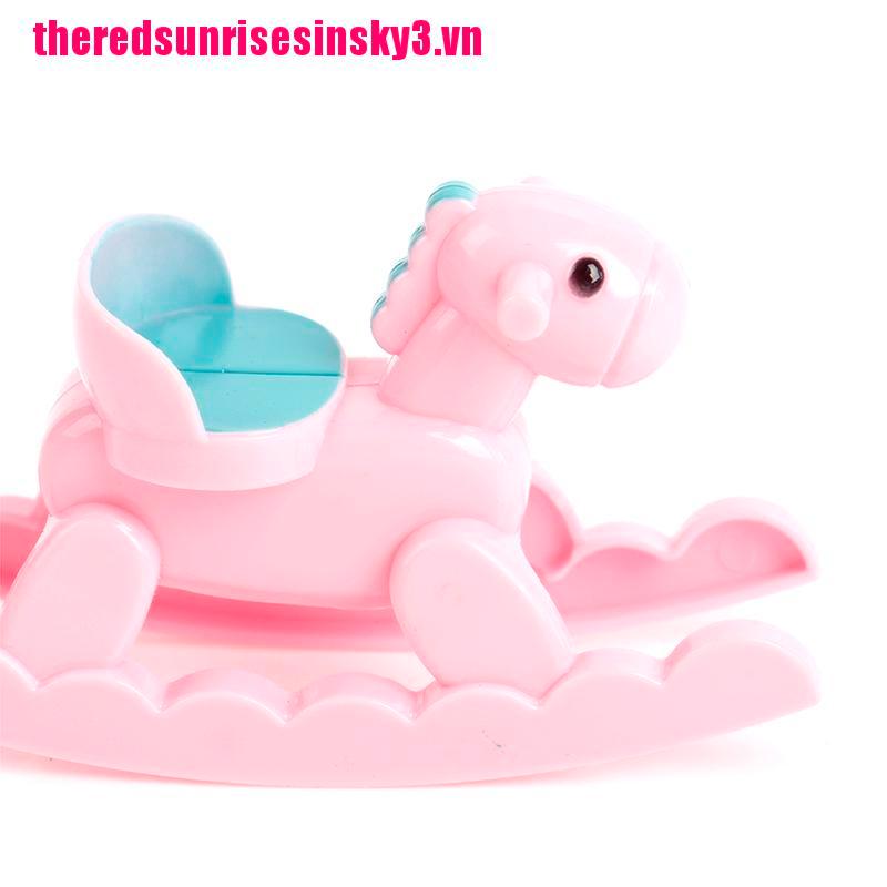 Mô hình ngựa gỗ/ giường nôi trang trí