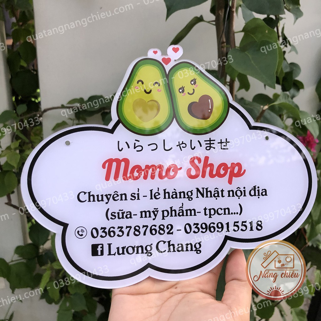 Bảng hiệu hình quả bơ in thông tin shop. Decor cửa hàng thời trang, mỹ phẩm ..... free thiết kế theo mẫu sẵn có
