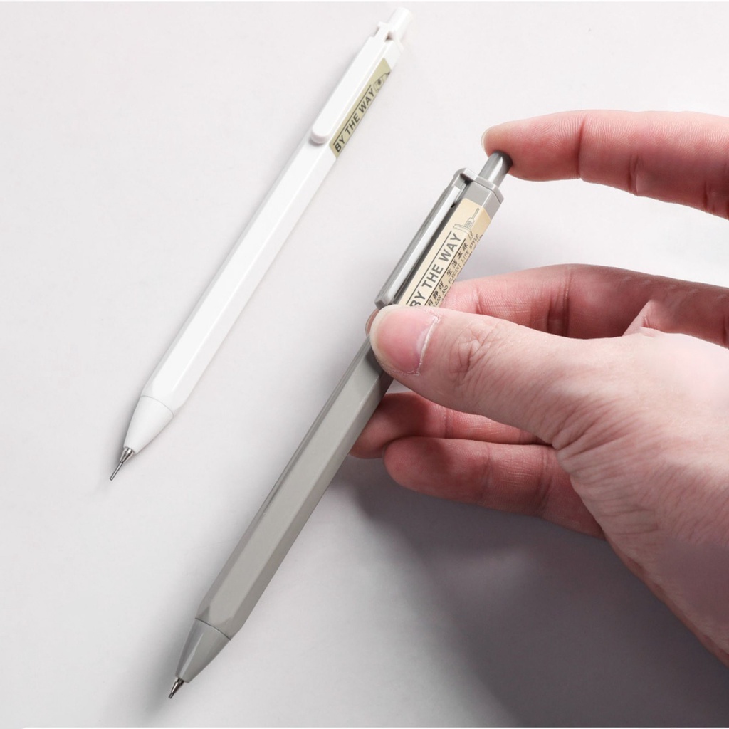 Bút Chì Bấm 0.5MM/0.7MM Thiết Kế Đơn Giản Dùng Trong Trường Học