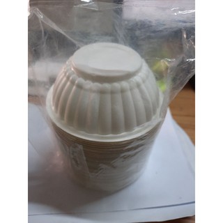 Bịch 50c chén giấy dùng 1 lần.