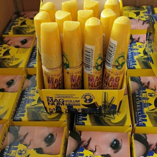 Chuốt mi vàng Maybeline siêu cong S1