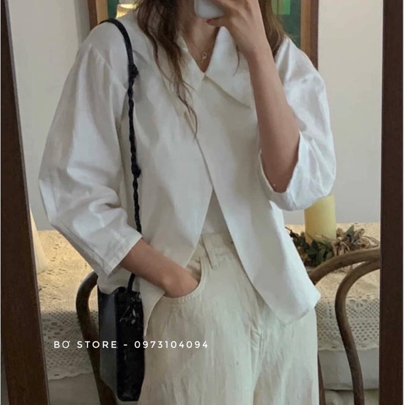 Sơmi vạt xéo, kiểu lạ mắt và rất dễ phối đồ, mặc đi học hay đi chơi đều phù hợp