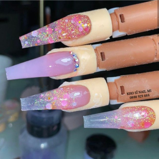 nam0 Bàn tay giả học làm nail chuyên dụng - loại có khớp ngón tay cử động linh hoạt (tặng kèm 100 móng giả) nam0