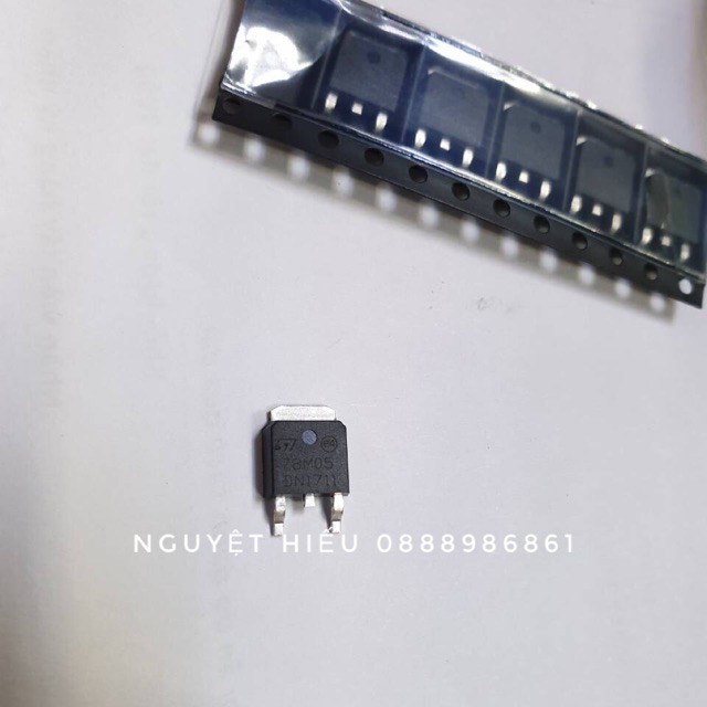5 con IC ổn áp 78M05 dán