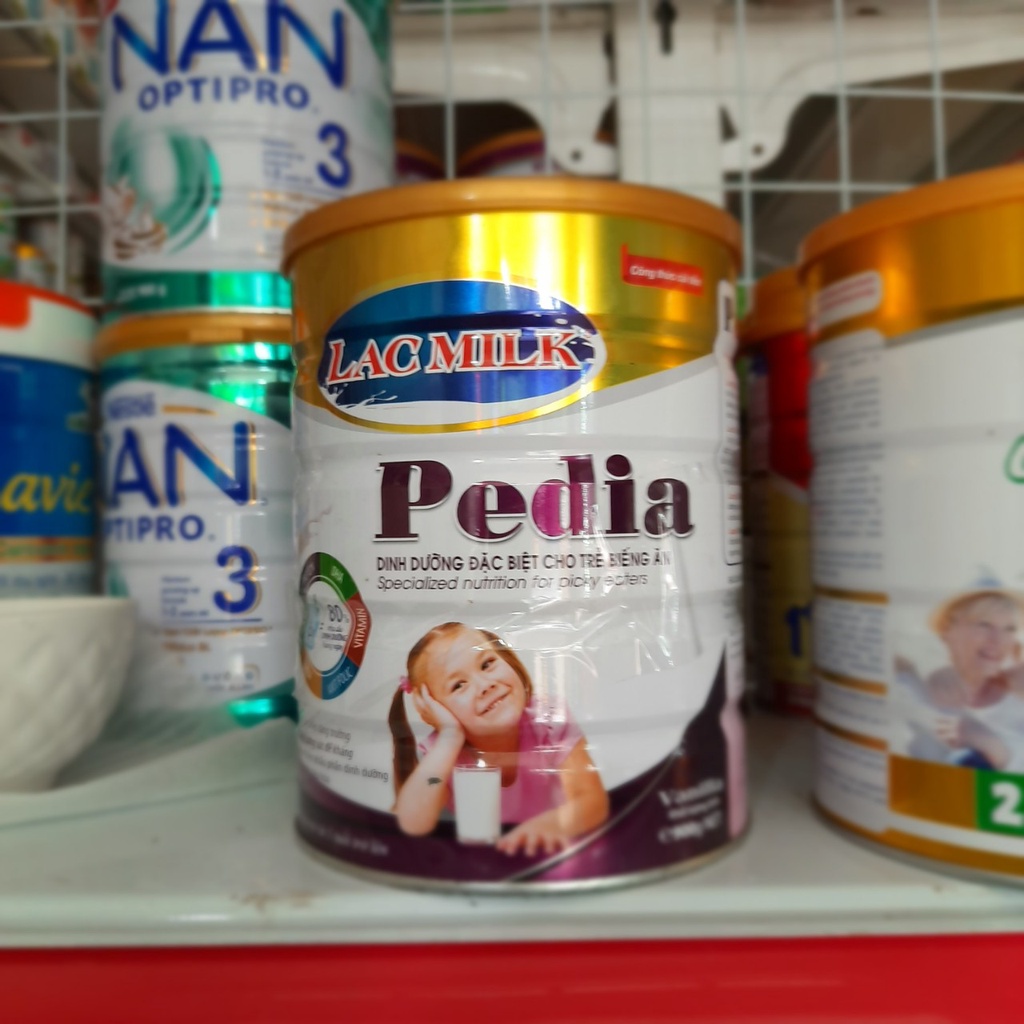 Sữa tăng cân Lacmilk pedia 900g cho trẻ biếng ăn từ 1 tuổi