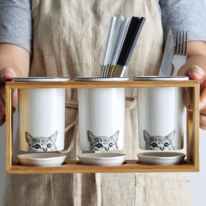 Giá đỡ đựng đũa muỗng bằng sứ tiện dụng và bền