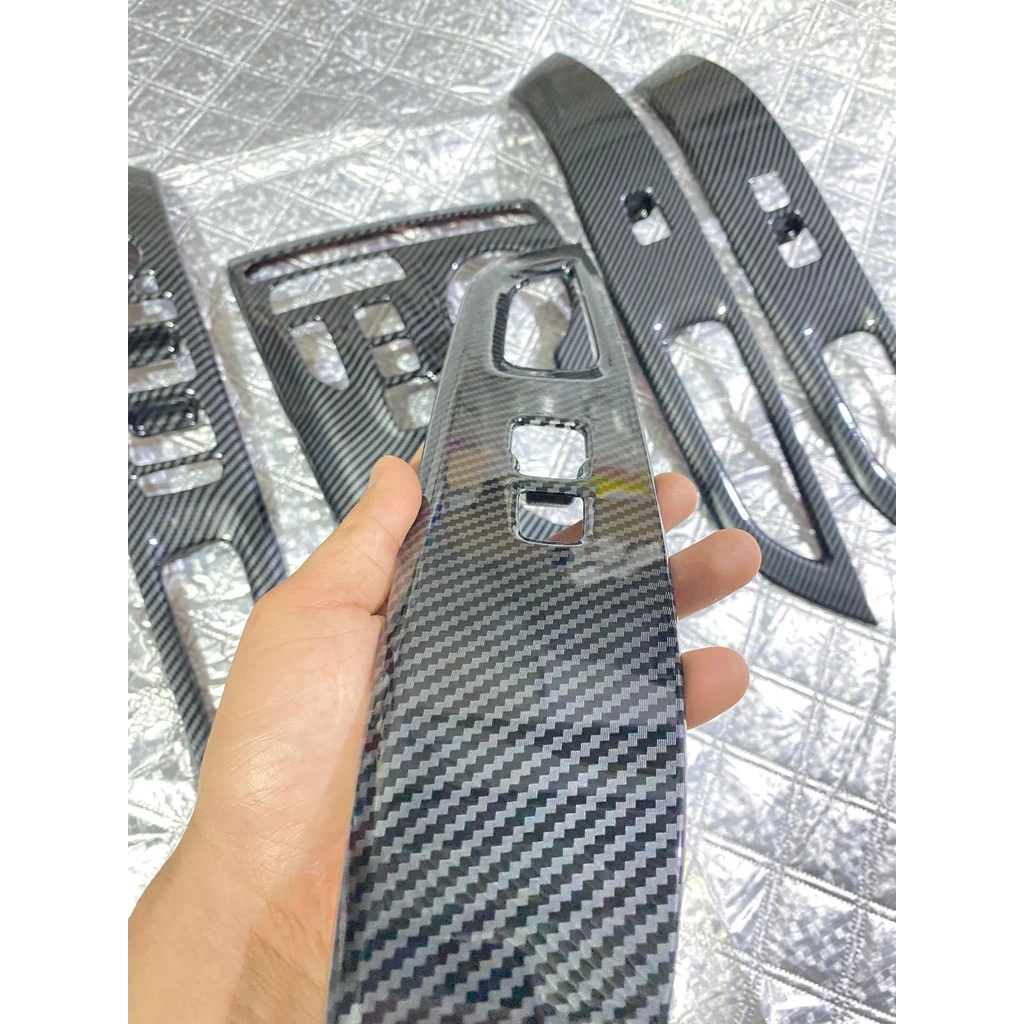 Ốp nội thất Tucson 2022 bản turbo, máy dầu 2.0 VÂN CARBON