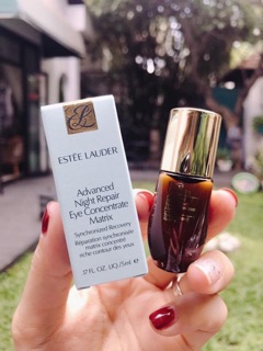 Serum thâm mắt Estee lauder